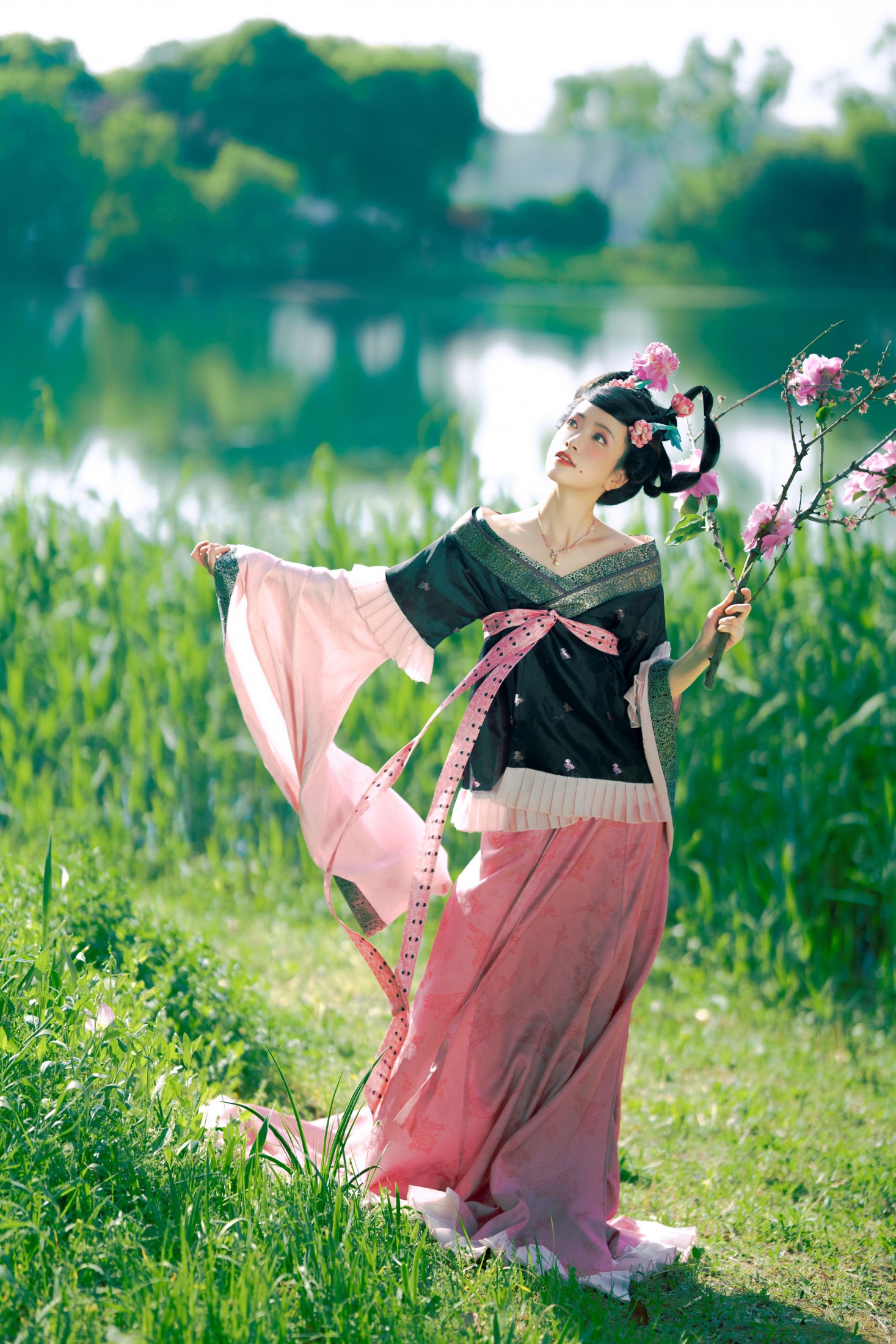 图片[1]-桃迟 – 《倾杯序——芍药》[12P]-蜜私库
